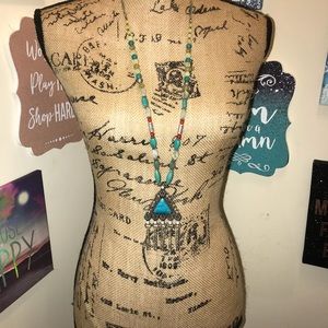 Turquoise beaded necklace